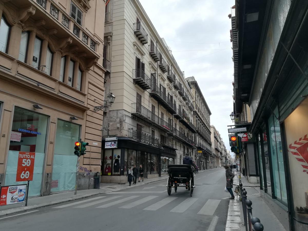 Vittorio Emanuele Rooms Di Prinzi Palermo Eksteriør billede