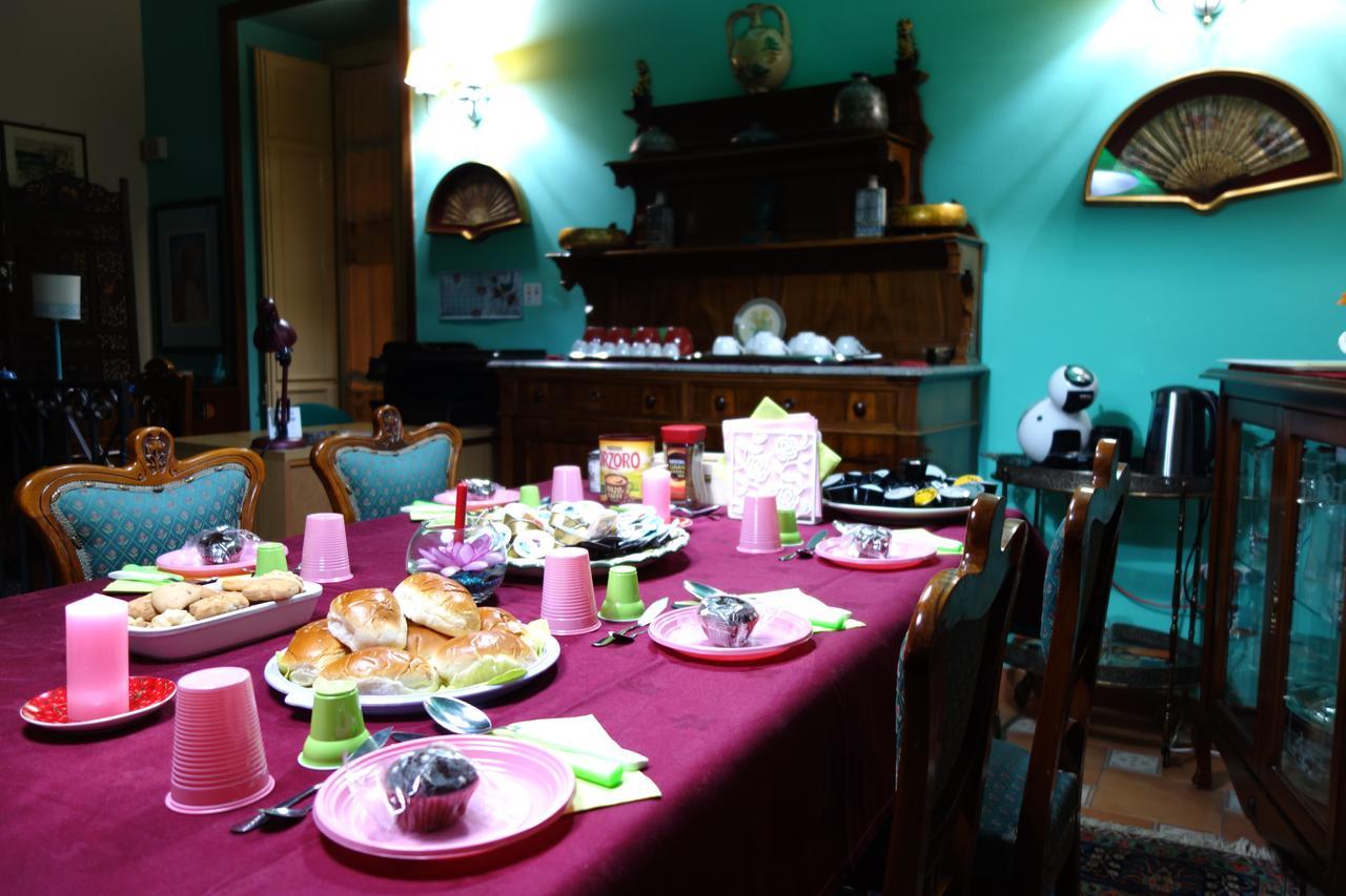 Vittorio Emanuele Rooms Di Prinzi Palermo Eksteriør billede